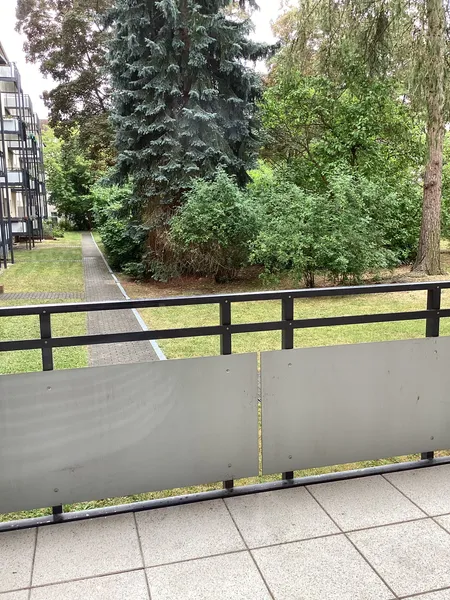 Erstbezug nach Sanierung: Moderne 2-Zimmer-Wohnung mit neuer Elektroanlage und hochwertigem Bad im E — photo 1